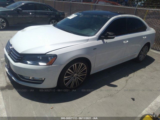 Photo 1 VIN: 1VWBT7A33FC005960 - VOLKSWAGEN PASSAT 