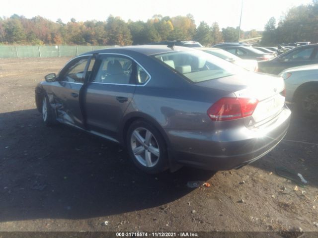 Photo 2 VIN: 1VWBT7A33FC038828 - VOLKSWAGEN PASSAT 