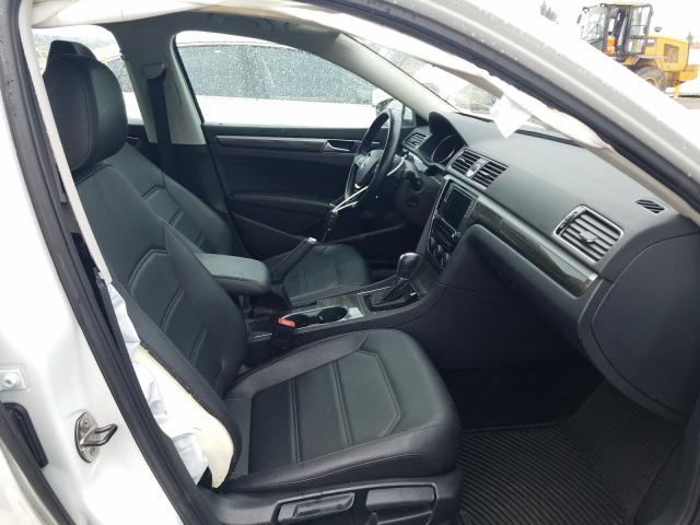 Photo 4 VIN: 1VWBT7A33HC010546 - VOLKSWAGEN PASSAT 