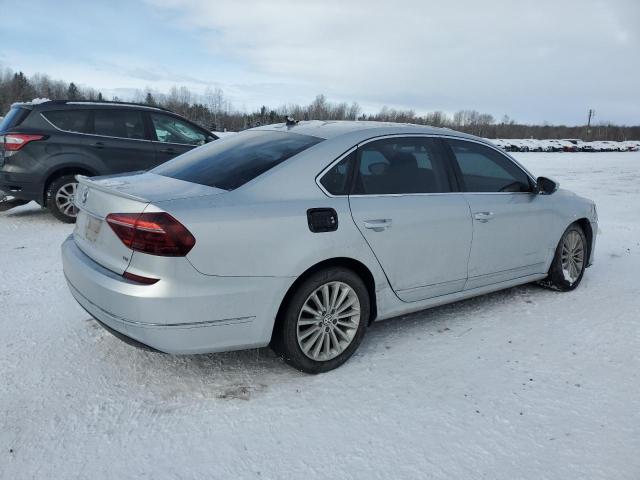 Photo 2 VIN: 1VWBT7A33HC023961 - VOLKSWAGEN PASSAT SE 