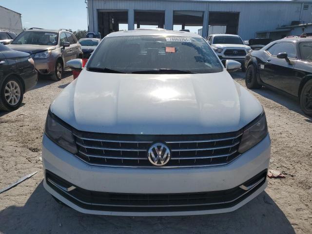 Photo 4 VIN: 1VWBT7A33HC082749 - VOLKSWAGEN PASSAT SE 