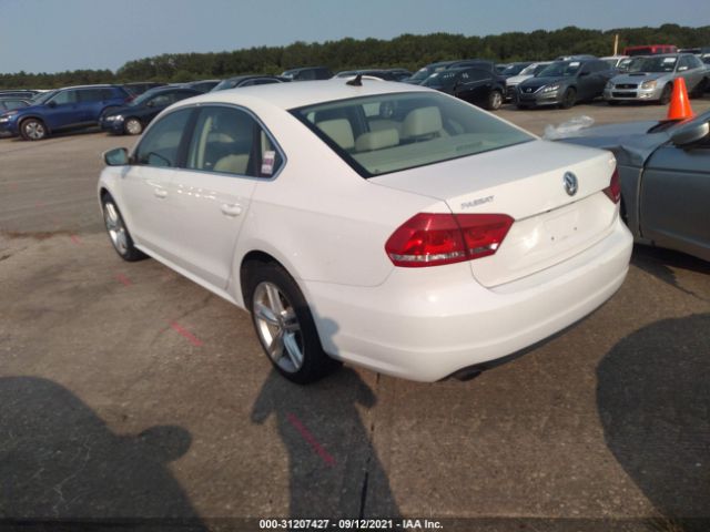 Photo 2 VIN: 1VWBT7A34EC035077 - VOLKSWAGEN PASSAT 