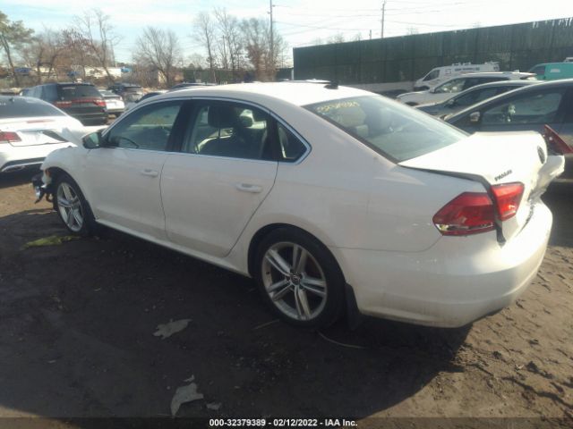 Photo 2 VIN: 1VWBT7A34EC059444 - VOLKSWAGEN PASSAT 