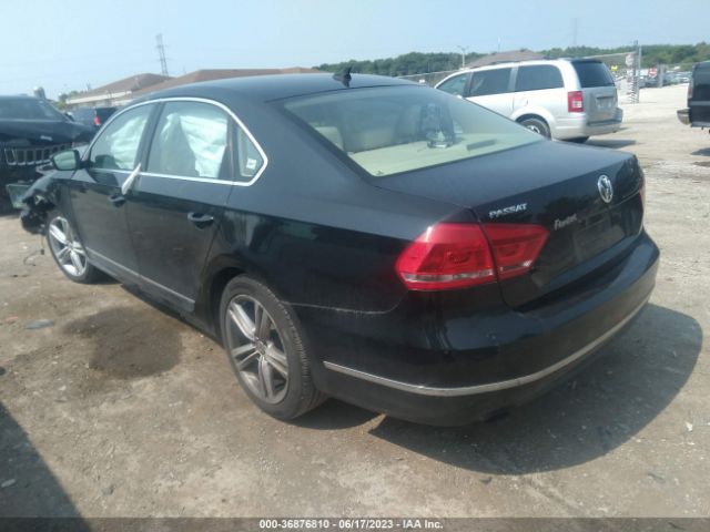 Photo 2 VIN: 1VWBT7A34FC010987 - VOLKSWAGEN PASSAT 