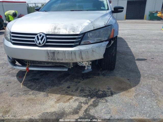 Photo 5 VIN: 1VWBT7A34FC095085 - VOLKSWAGEN PASSAT 