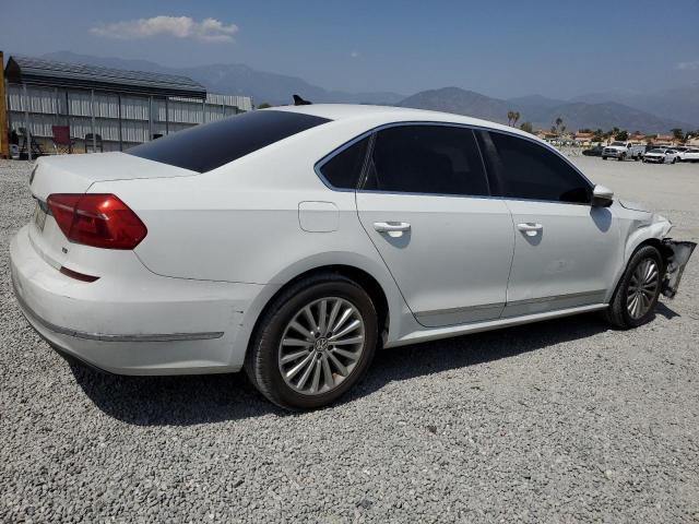 Photo 2 VIN: 1VWBT7A34GC043943 - VOLKSWAGEN PASSAT 