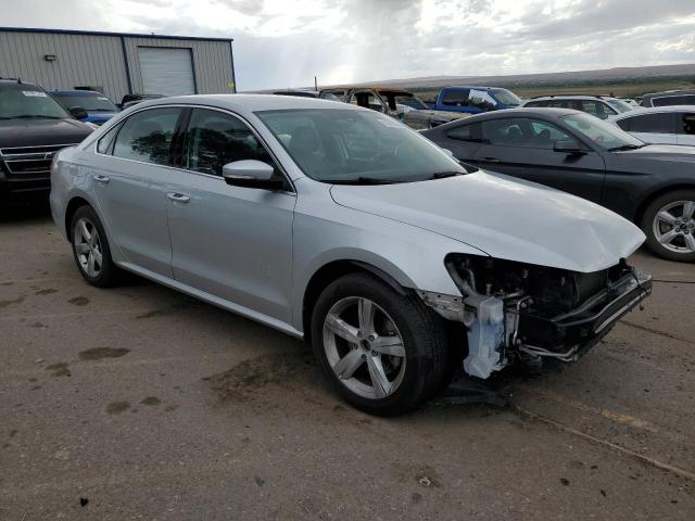 Photo 3 VIN: 1VWBT7A35EC090332 - VOLKSWAGEN PASSAT 