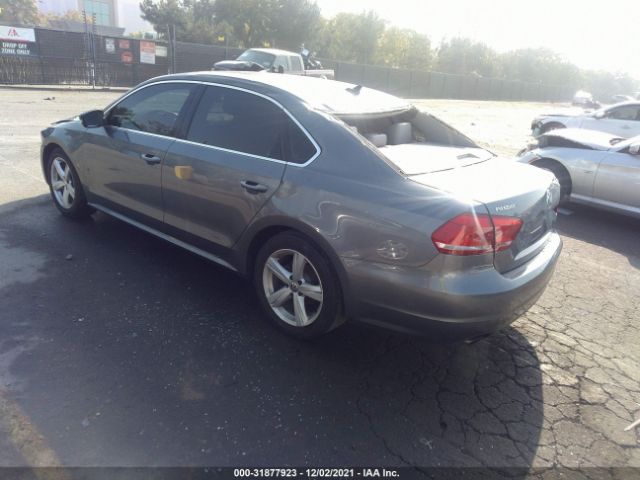 Photo 2 VIN: 1VWBT7A35EC100843 - VOLKSWAGEN PASSAT 