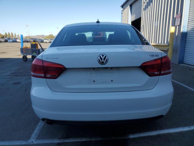 Photo 5 VIN: 1VWBT7A35EC105329 - VOLKSWAGEN PASSAT 