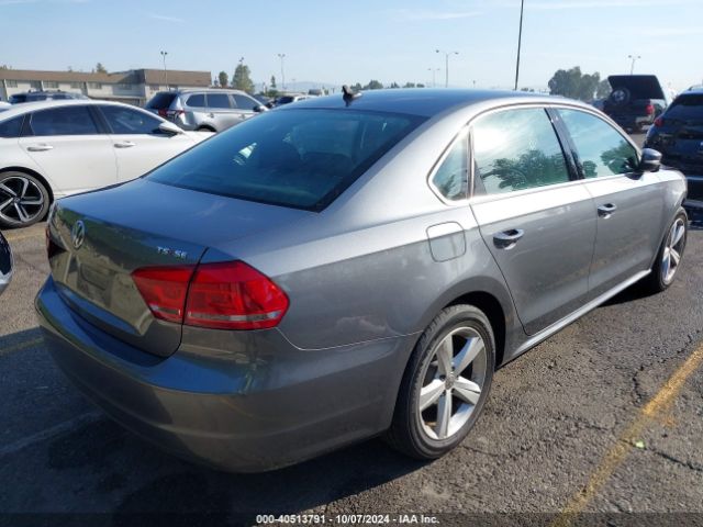 Photo 3 VIN: 1VWBT7A35FC030634 - VOLKSWAGEN PASSAT 