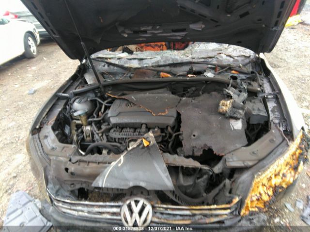 Photo 9 VIN: 1VWBT7A35FC059633 - VOLKSWAGEN PASSAT 