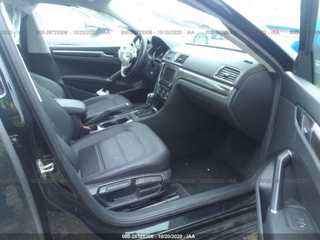 Photo 4 VIN: 1VWBT7A35GC024897 - VOLKSWAGEN PASSAT 