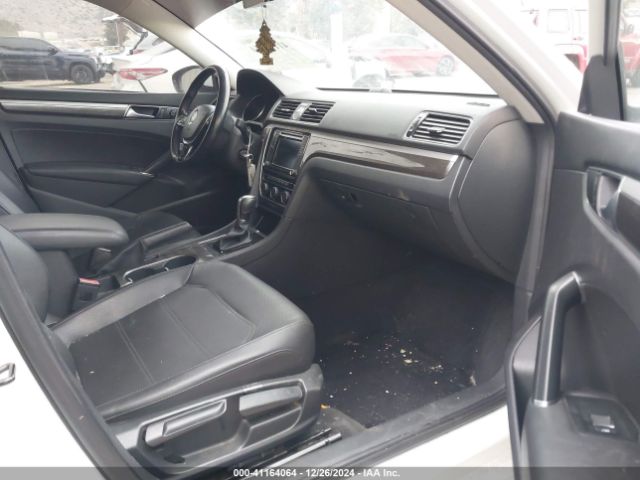 Photo 4 VIN: 1VWBT7A35GC031235 - VOLKSWAGEN PASSAT 