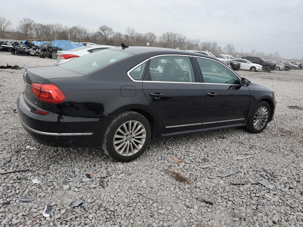 Photo 2 VIN: 1VWBT7A35GC034121 - VOLKSWAGEN PASSAT 