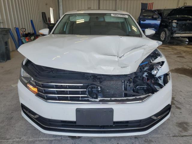 Photo 4 VIN: 1VWBT7A35HC021662 - VOLKSWAGEN PASSAT 