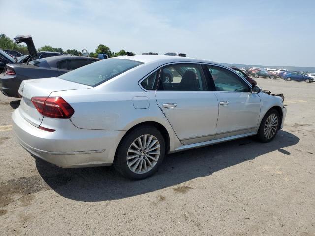 Photo 2 VIN: 1VWBT7A35HC066259 - VOLKSWAGEN PASSAT SE 