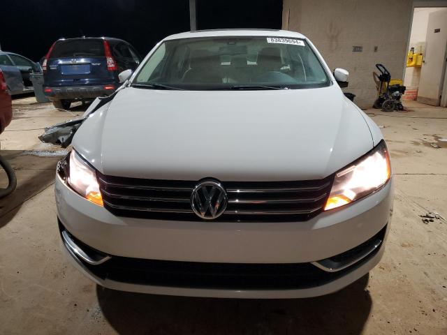 Photo 4 VIN: 1VWBT7A36EC096754 - VOLKSWAGEN PASSAT SE 