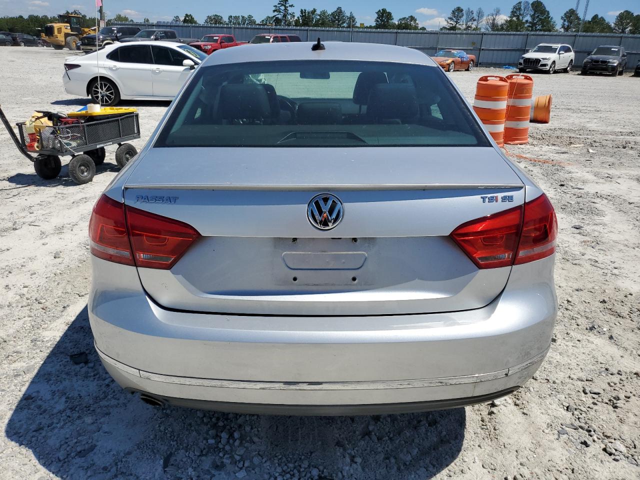 Photo 5 VIN: 1VWBT7A36FC051508 - VOLKSWAGEN PASSAT 