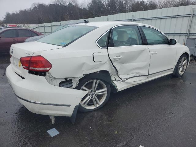 Photo 2 VIN: 1VWBT7A36FC077946 - VOLKSWAGEN PASSAT 