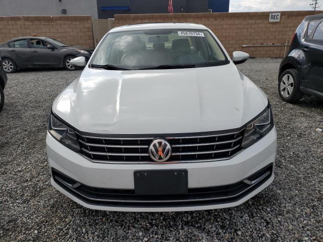 Photo 4 VIN: 1VWBT7A36HC009438 - VOLKSWAGEN PASSAT 