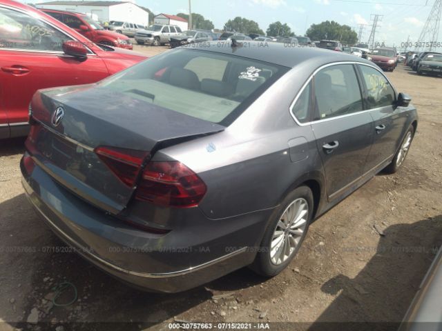 Photo 3 VIN: 1VWBT7A36HC051821 - VOLKSWAGEN PASSAT 