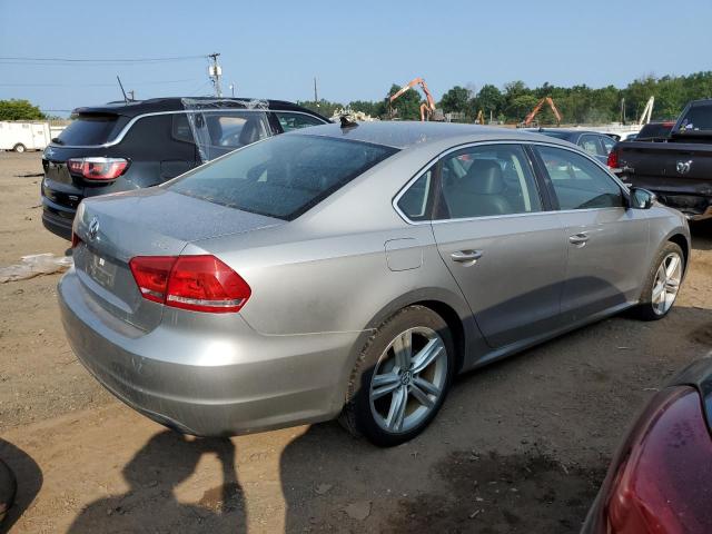 Photo 2 VIN: 1VWBT7A37EC074438 - VOLKSWAGEN PASSAT 