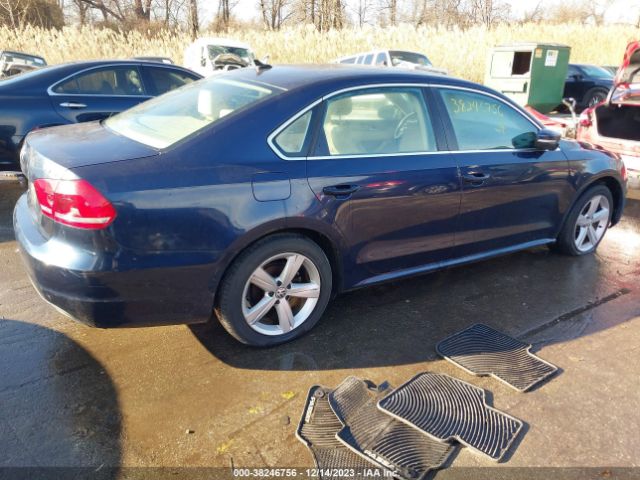 Photo 3 VIN: 1VWBT7A37EC085813 - VOLKSWAGEN PASSAT 