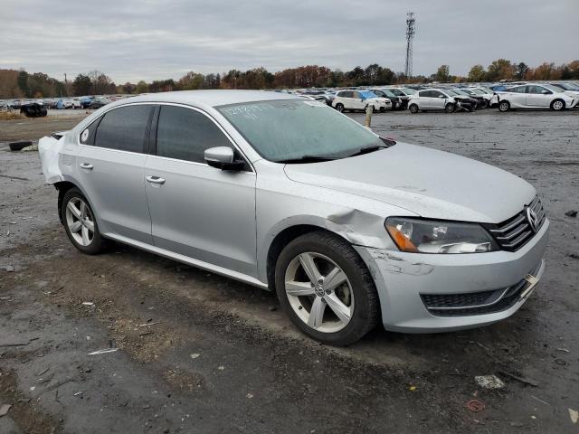 Photo 3 VIN: 1VWBT7A37EC089019 - VOLKSWAGEN PASSAT 