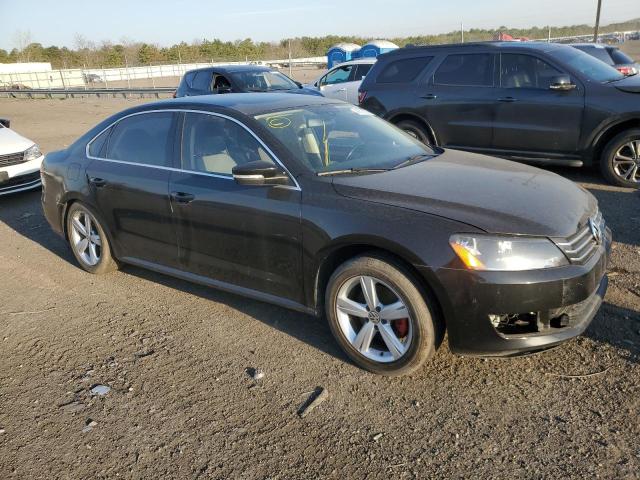 Photo 3 VIN: 1VWBT7A37EC096603 - VOLKSWAGEN PASSAT 