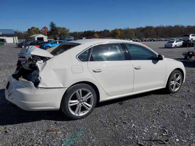 Photo 2 VIN: 1VWBT7A37EC111004 - VOLKSWAGEN PASSAT SE 