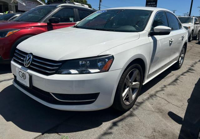 Photo 1 VIN: 1VWBT7A37FC016864 - VOLKSWAGEN PASSAT 