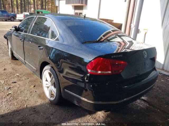 Photo 2 VIN: 1VWBT7A37FC021918 - VOLKSWAGEN PASSAT 