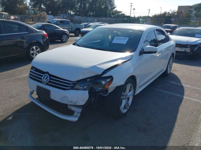 Photo 1 VIN: 1VWBT7A37FC057396 - VOLKSWAGEN PASSAT 