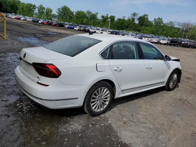 Photo 2 VIN: 1VWBT7A37HC023381 - VOLKSWAGEN PASSAT 