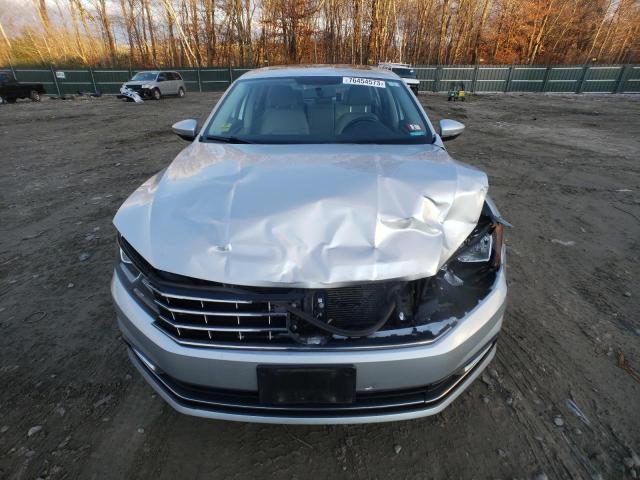 Photo 4 VIN: 1VWBT7A37HC052475 - VOLKSWAGEN PASSAT 