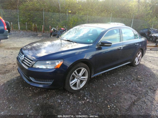 Photo 1 VIN: 1VWBT7A38EC041772 - VOLKSWAGEN PASSAT 