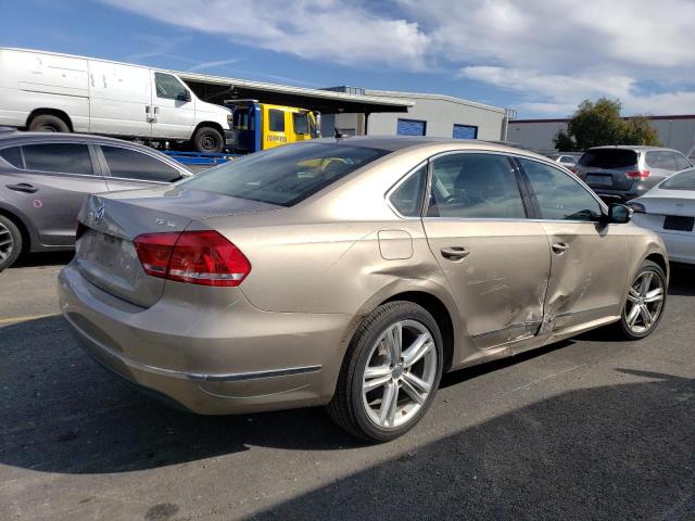 Photo 2 VIN: 1VWBT7A38FC011883 - VOLKSWAGEN PASSAT 