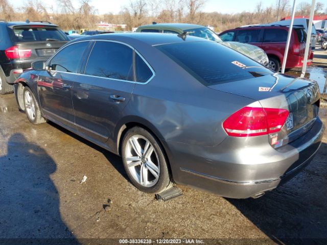 Photo 2 VIN: 1VWBT7A38FC120974 - VOLKSWAGEN PASSAT 