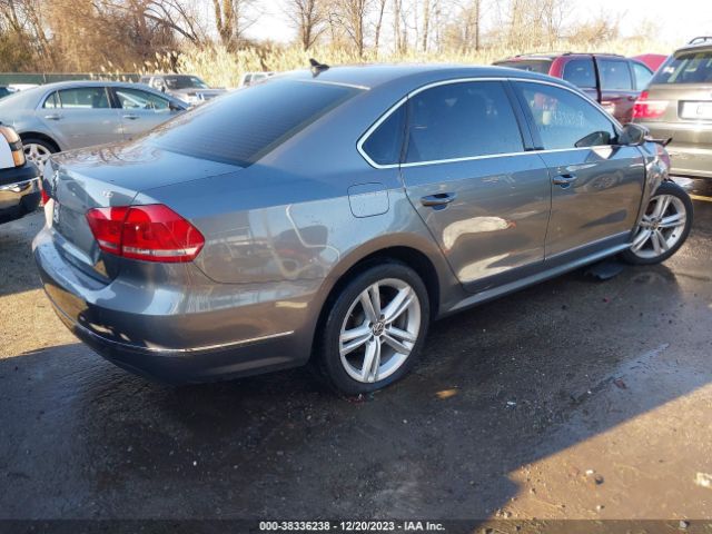 Photo 3 VIN: 1VWBT7A38FC120974 - VOLKSWAGEN PASSAT 