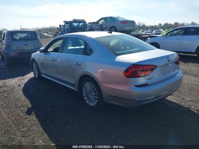 Photo 2 VIN: 1VWBT7A38GC052984 - VOLKSWAGEN PASSAT 