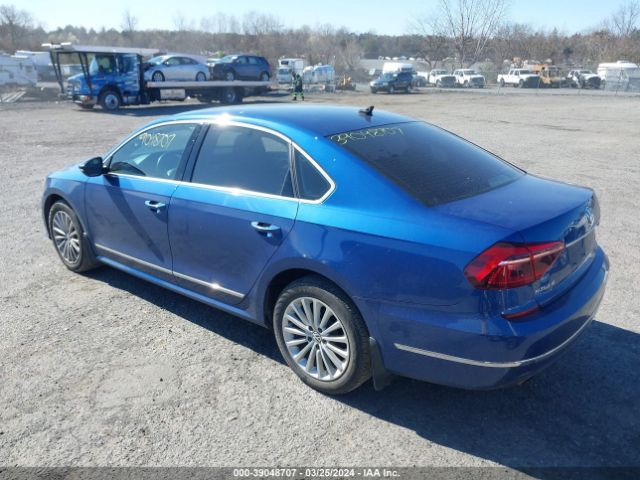 Photo 2 VIN: 1VWBT7A38HC011644 - VOLKSWAGEN PASSAT 