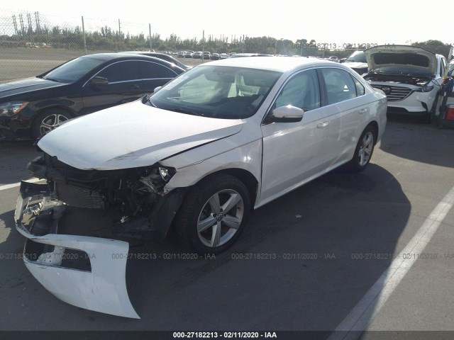 Photo 1 VIN: 1VWBT7A39EC044261 - VOLKSWAGEN PASSAT 