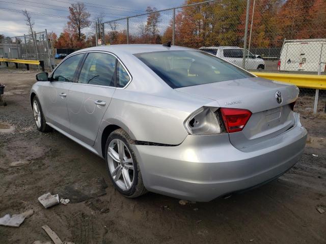 Photo 2 VIN: 1VWBT7A39EC063487 - VOLKSWAGEN PASSAT 