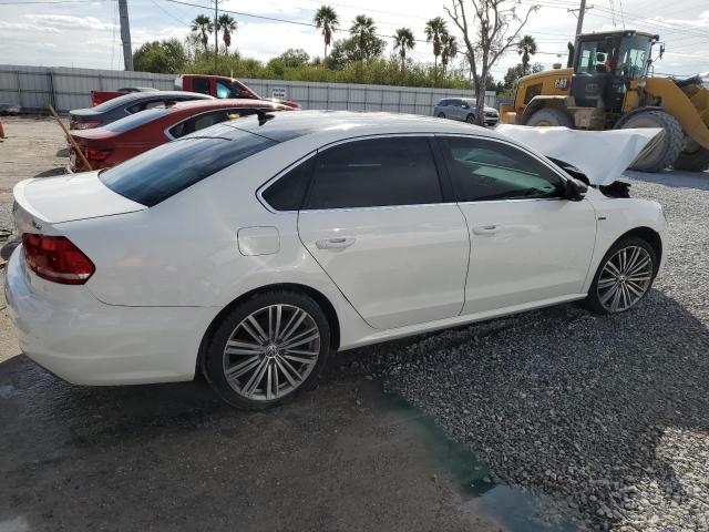 Photo 2 VIN: 1VWBT7A39FC049459 - VOLKSWAGEN PASSAT SE 