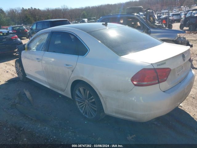 Photo 2 VIN: 1VWBT7A39FC068710 - VOLKSWAGEN PASSAT 