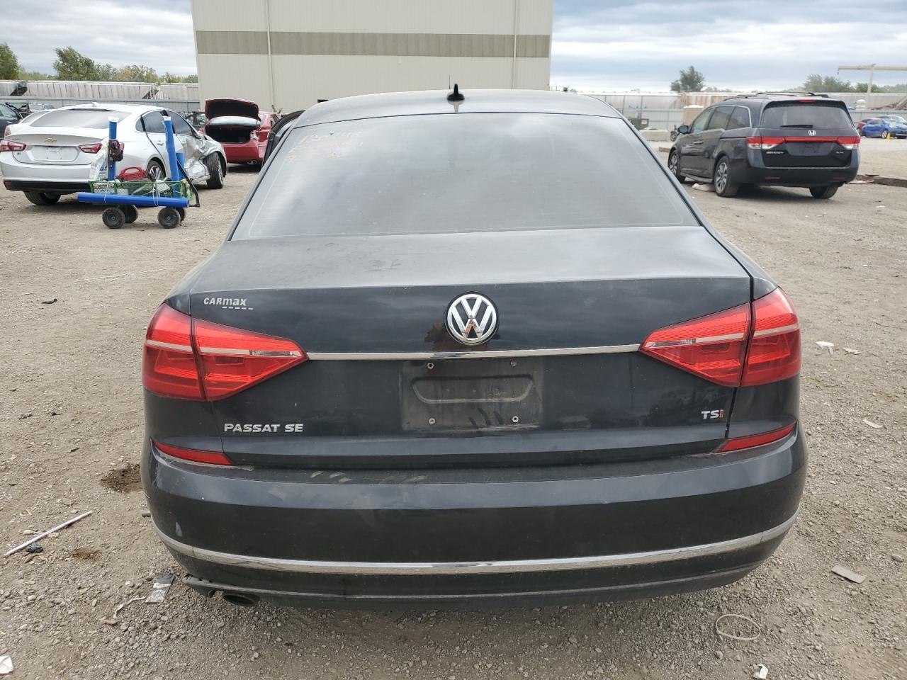 Photo 5 VIN: 1VWBT7A39GC007293 - VOLKSWAGEN PASSAT 