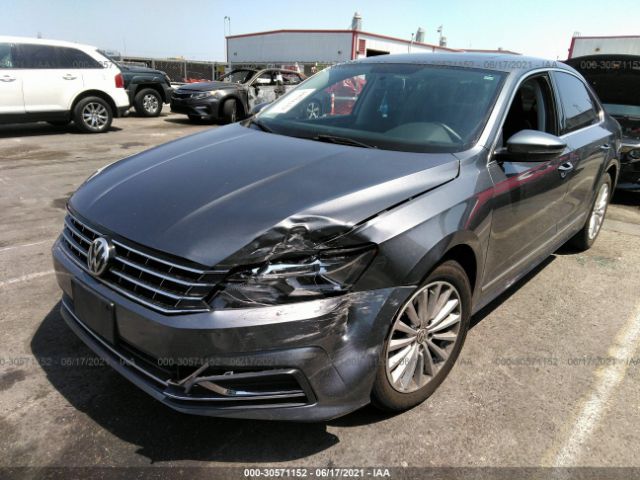 Photo 1 VIN: 1VWBT7A39HC076082 - VOLKSWAGEN PASSAT 