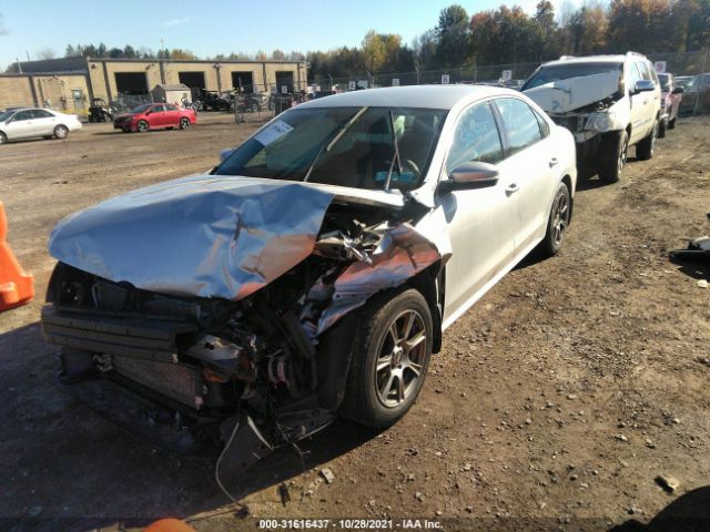 Photo 1 VIN: 1VWBT7A3XFC027051 - VOLKSWAGEN PASSAT 