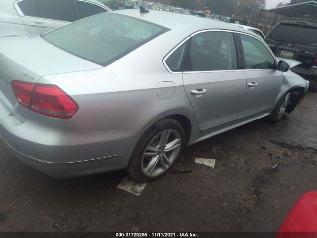 Photo 3 VIN: 1VWBT7A3XFC048806 - VOLKSWAGEN PASSAT 