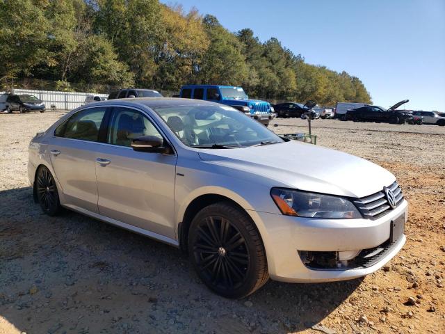 Photo 3 VIN: 1VWBT7A3XFC100628 - VOLKSWAGEN PASSAT 